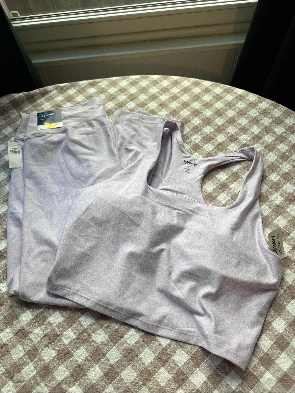 Old Navy Lilac Racerback Sports Bra and Leggings Set